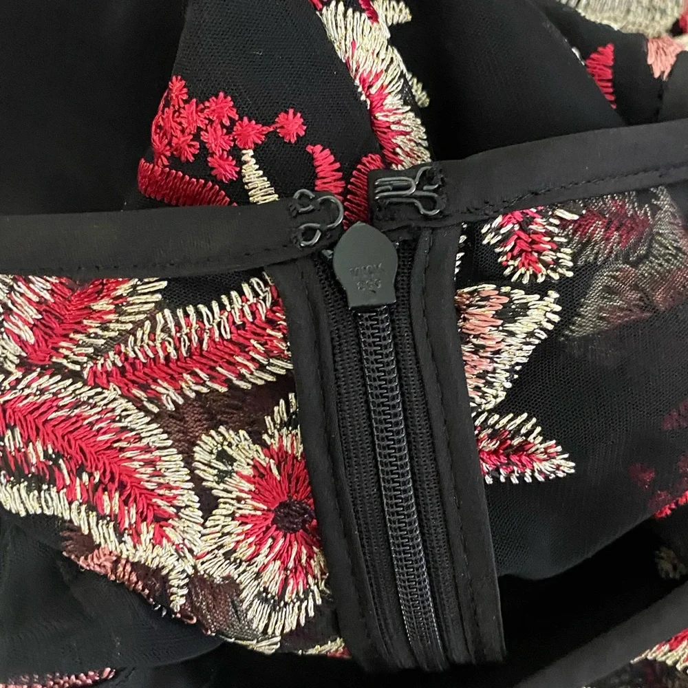 White House Black Market 0 Floral Dress - Picture 7 of 9